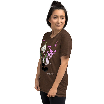 SNOWDROP DELICACY II T-Shirt
