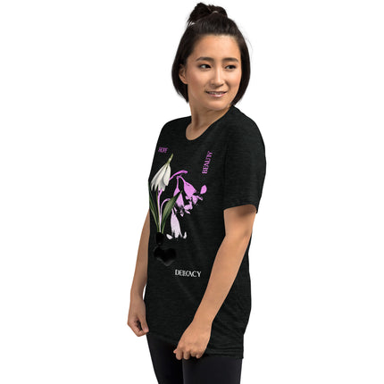 SNOWDROP DELICACY II T-Shirt